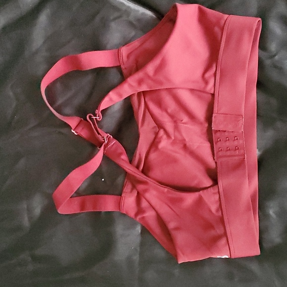 Buffbunny Sports Bra - Picture 2 of 3